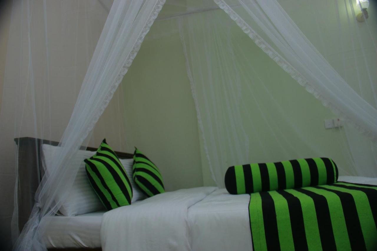 Dinaro Guest Hotel Ella Ngoại thất bức ảnh